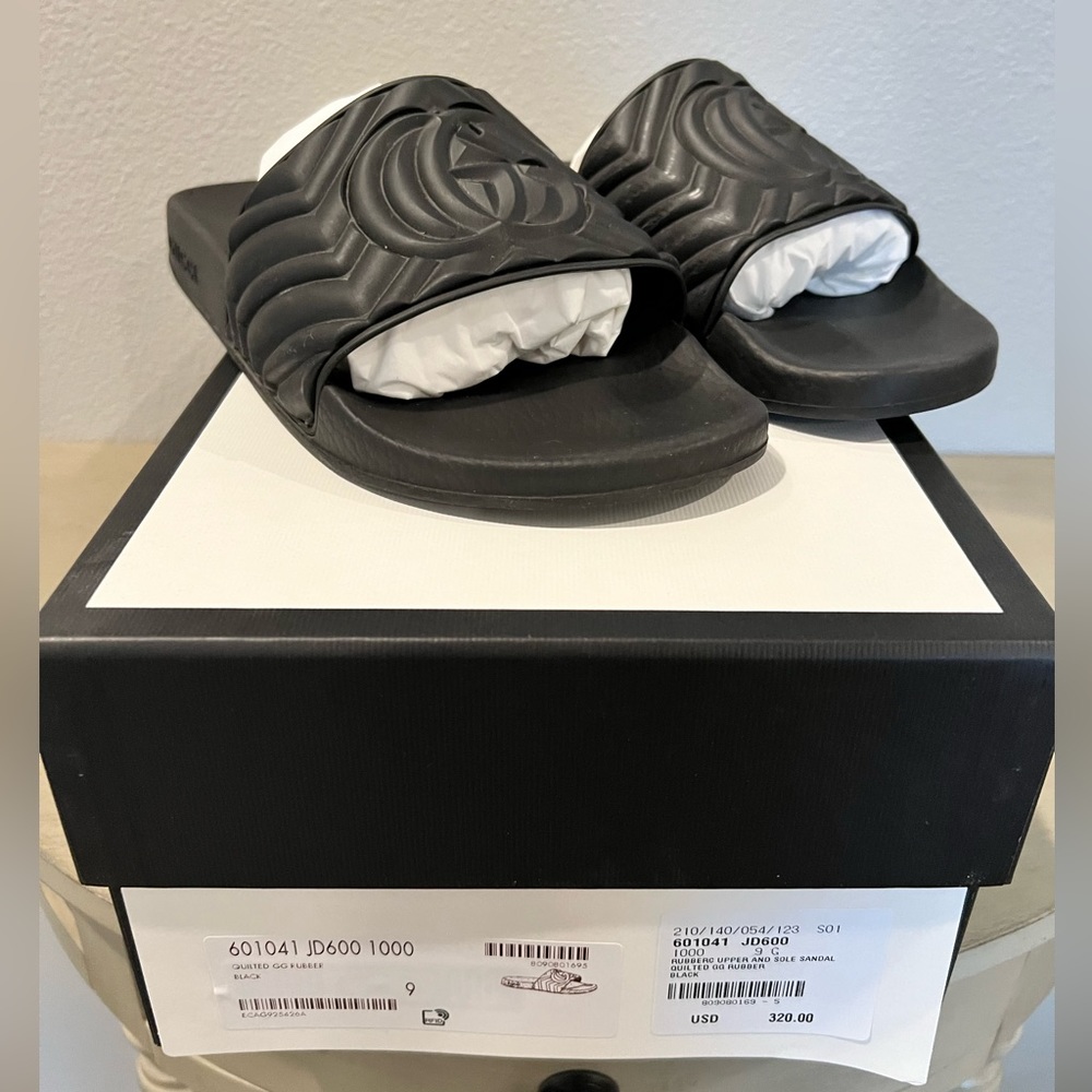 Gucci Quilted GG Rubber Slide